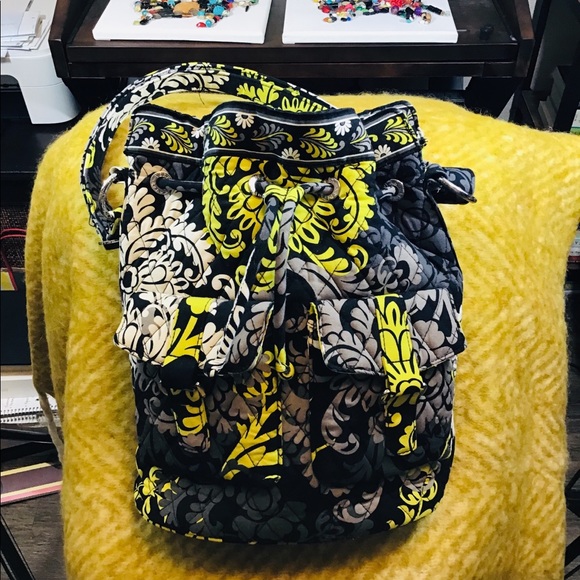 Vera Bradley Bucket Bag - Picture 1 of 7